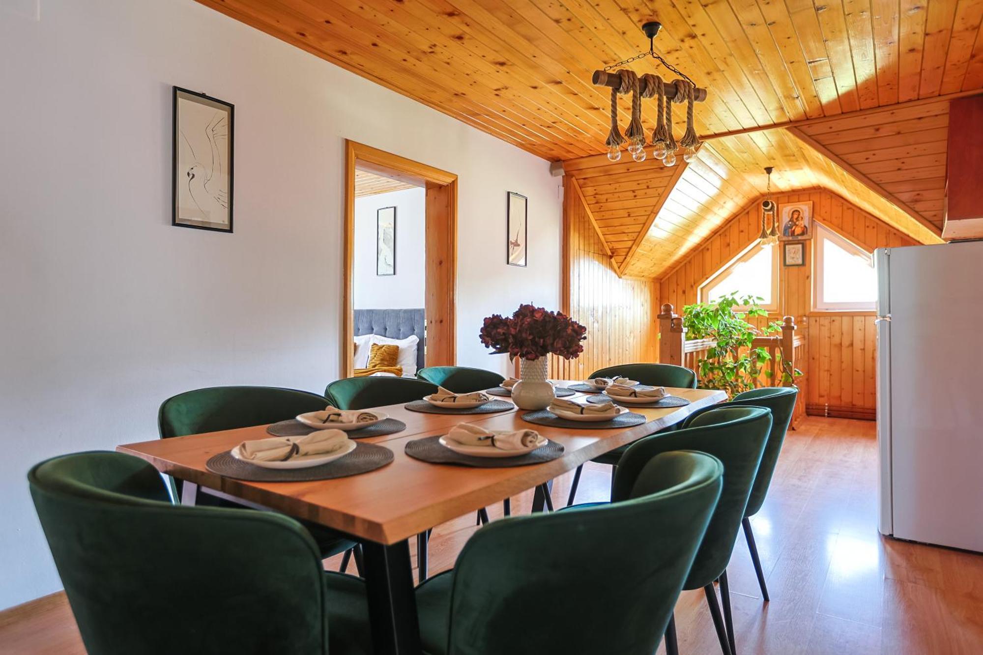 Villa Falco Bianco Busteni Luaran gambar